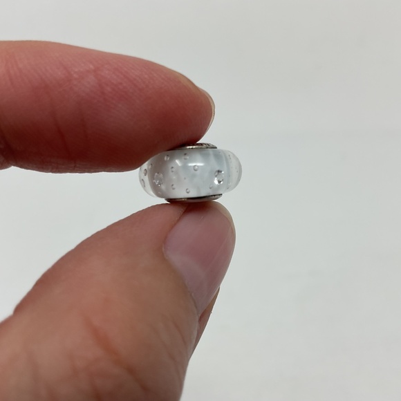 Pandora White Effervescence Retired Murano Glass Clear Bracelet Charm - Picture 6 of 9